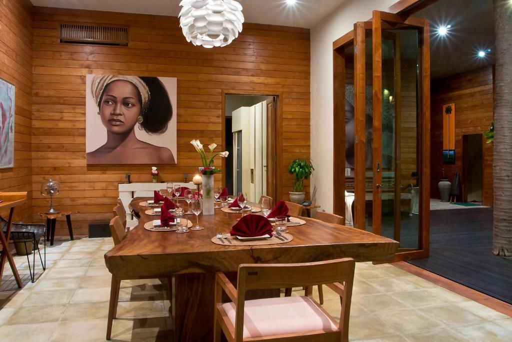 Eko Villa Seminyak - Tropical Villa, Walk To Beach Kültér fotó