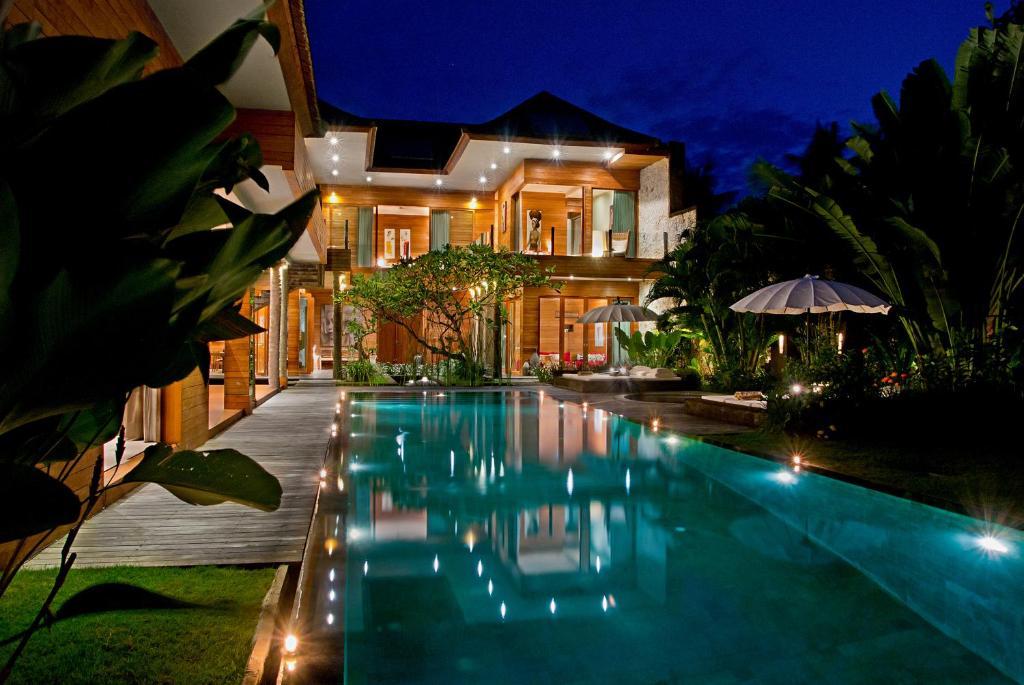 Eko Villa Seminyak - Tropical Villa, Walk To Beach Kültér fotó