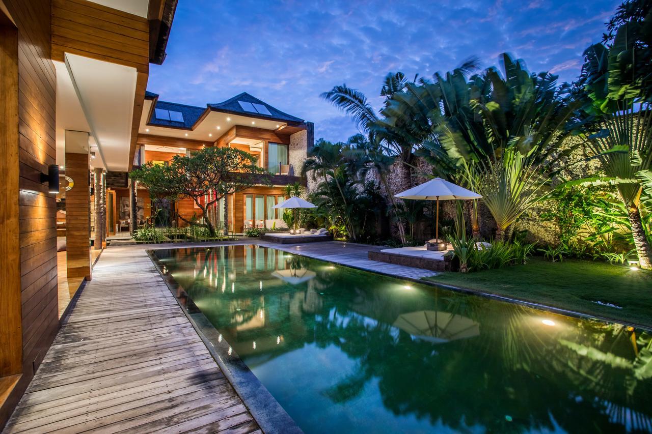 Eko Villa Seminyak - Tropical Villa, Walk To Beach Kültér fotó